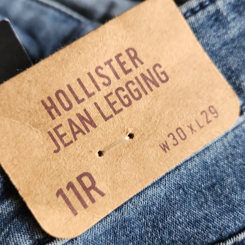 NWT Hollister Classic Blue Women's Jean Leggings Size 11R - Picture 9 of 9